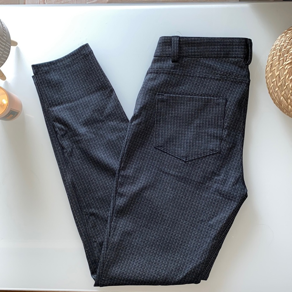 KARL LAGERFELD Dress Pant